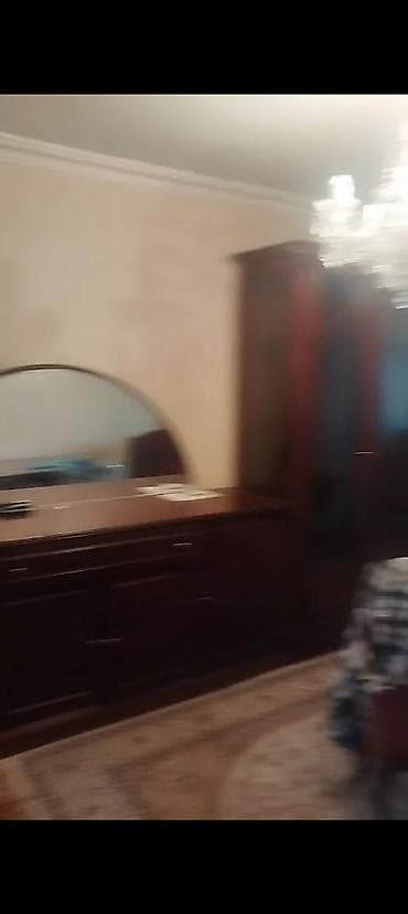 agdas rayonunda satilik ev: Ev kirayə verilir 350manst 3 otaq 1 mətbəx əşyalı 4cü mərtəbə uzun — 2