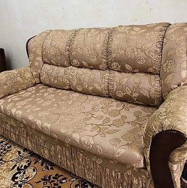 İşlənmiş, Klassik divan, Divan