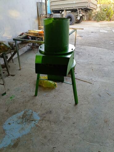 купить измельчитель сена бу: Salam ot çəkən saman ot yonca çəkirmator mis sarğı dı 3 kw liq matordu — 6