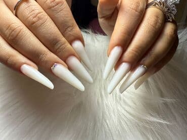 şpaklyovka ustası: Dırnaq ustası tələb olunur, Yerin icarəsi, 3-5 illik təcrübə — 15