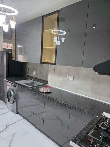 sumqayitda ipoteka evler: Evdə yaşayış olmuyub. mətbəx mebeli Təp təzədi. beş min manatlıx — 2