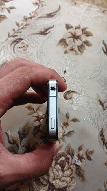 купить айфоны бу: IPhone 4, 16 ГБ, Черный — 5