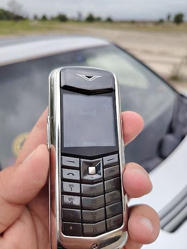 a 6 plus: Vertu Constellation, rəng - Gümüşü, Düyməli — 8