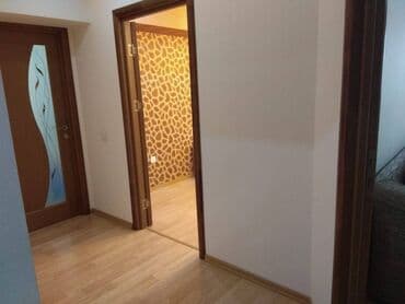 at yalında evlər: Bakı, 3 otaqlı, Köhnə tikili, m. İnşaatçılar, 90 kv. m — 7