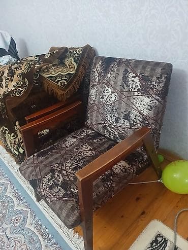 İşlənmiş, Kreslo, Parça, Kredit yoxdur, Çatdırılma yoxdur