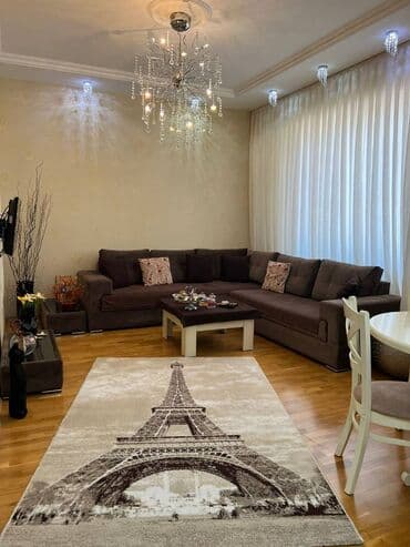 Bayılda su idman sarayının yaxınlığında kristal Abşeronda 16 — 8