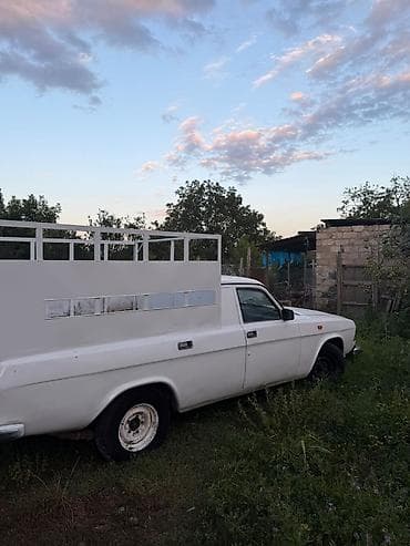 brabus disk: Gaz-24 “Volqa” əsasında yük pikap Xüsusiyyətlər: - Kuzov: ağ rəngli — 4