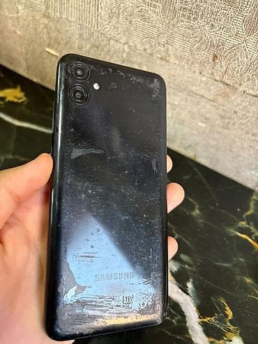 Samsung Galaxy A04, rəng - Qara, Qırıq — 3