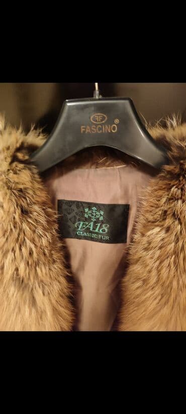 qadınlar üçün qara qonur tülkü xəzindən papaq: Jilet, One size — 1