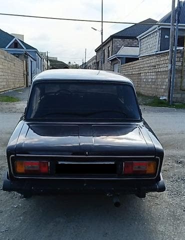 vaz 2106 kuzası: VAZ 2106 sedan - Kuzov: klassik 4 qapılı sedan, tünd rəng - Ön-arka — 3