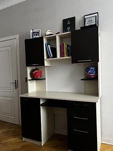 Düz masa, Polkalı, Siyirməli, MDF