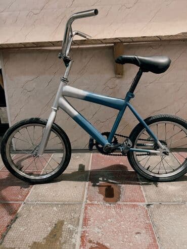 9 yaşdan yuxarı uşaqlar üçün velosipedlər: İşlənmiş İki təkərli Uşaq velosipedi 16", sürətlərin sayı: 1, Ünvandan götürmə — 2