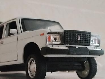 LADA 2107 maket avtomobil modeli heç bir problemi yoxdu saz — 1