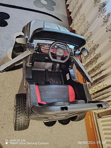 Uşaq üçün elektrikli minik maşını – SUV tipli, iki yerlik görünüşlü — 2