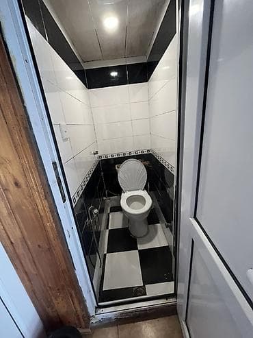 nərimanovda ev: Nərimanov rayonu həyət evi satılır amma həyəti yoxdur 3otaq 1 mətbəx — 2