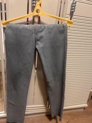 женские брюки из габардина: Брюки, цвет - Серый — 1