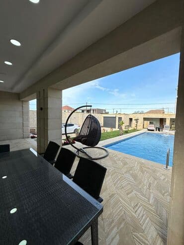 композитные бассейны в баку: Hovuz olan həyət evi. Ərazidə istirahət üçün günəş çarpayıları, stol — 9