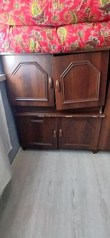 Dolablar: Taxta bufet/kiçik şkaf dəsti - Material: ağac əsaslı lövhə, tünd — 1