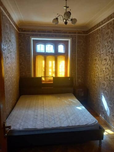 kiraye evler 2022 neftçilər: Xətai rayonu,Qaqarin korpusu terefde 3 otaqli,təmirli menzil kirayeye — 6