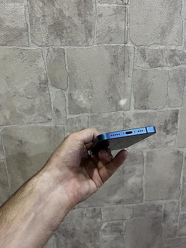 x ayfon: IPhone 13, 128 GB, Göy, Face ID — 7