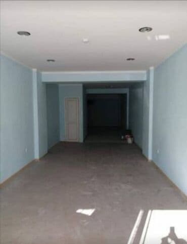 киоск в аренду: Yasamal rayonu Nizami metrosunun yaxınlığında 9 mərtəbəli binanın 1-ci — 1