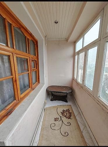 ev menzil: Xətai m/t- 7 dəqiqəlik məsafədə qaz,su,işıq daimi 2 hamam, 2 sanitar — 8