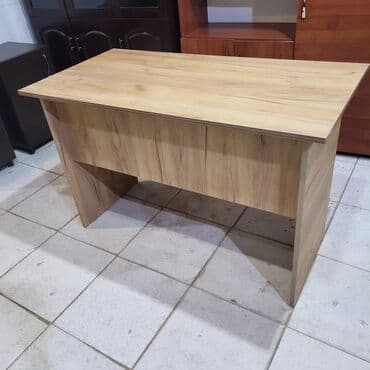 ofis masası 2. el: Yeni, İşçi üçün, Dördbucaq masa — 2