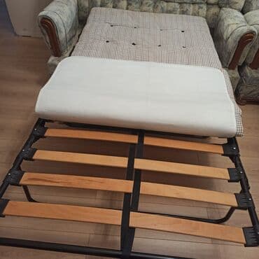 Masalar və oturacaqlar: İşlənmiş, Di̇van-kravat, 2 kreslo, Divan, Bazalı, Açılan — 8