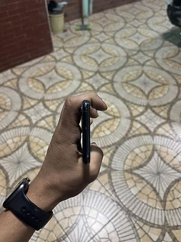 poco x3 yeni: IPhone 11 Pro, Qara, Face ID — 5