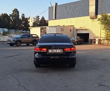 mini motoblok: Hyundai Sonata: 2.4 l | 2008 il Sedan — 3