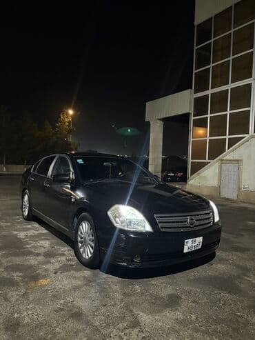 Nissan Teana: 2.3 l | 2003 il Sedan