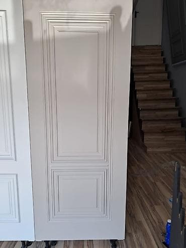 Ağ rəngli klassik dizaynlı MDF otaq/qapı paneli - Material lalafo.az -da Ağ rəngli klassik dizaynlı MDF otaq/qapı paneli - Material