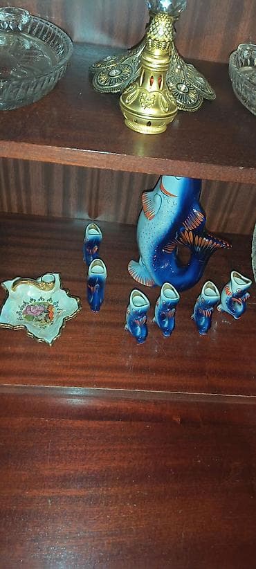 saatlar 2020: Məhsul: Dekorativ kolleksiya əşyaları dəsti Tərkib: - Porcelan — 3