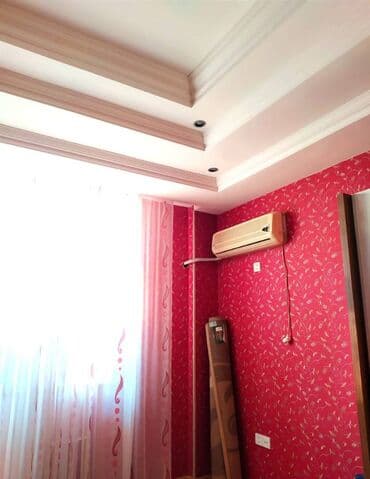 xırdalanda kirayə mənzillər: Xətai metrosuna yaxin yerləşən ümumi sahəsi 130 kv,m olan,4 otaqlı — 4