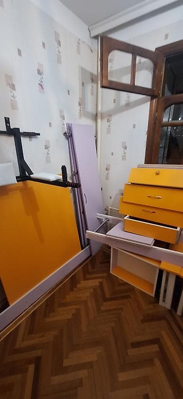 Uşaq/yeniyetmə otağı üçün dəst mebel Tərkibi və xüsusiyyətləri: - İki — 6