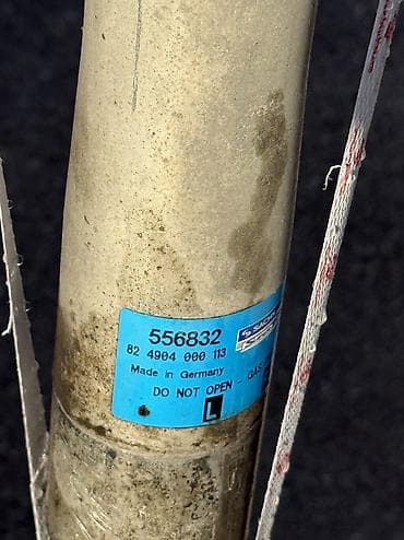 bmw 528: Bmw e39 ön amortizator Bmw e39 kuza qabaq amortizator satılır zavoddu — 2
