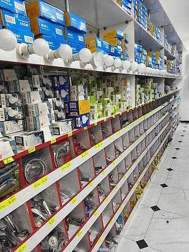 Dükan bağlandığı üçün satılır.3500 manat başa gəlib. 1800 manat — 1