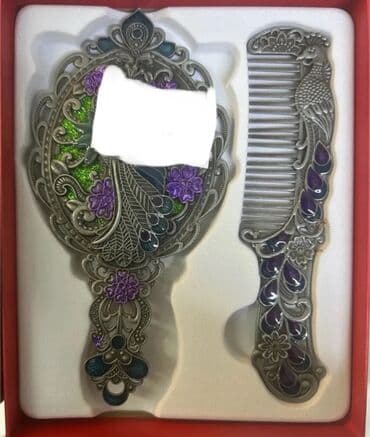 Digər aksesuarlar: Üzərində qırmızı,qara və ağ rənglərin qarışığı ilə simmetrik butalı — 2