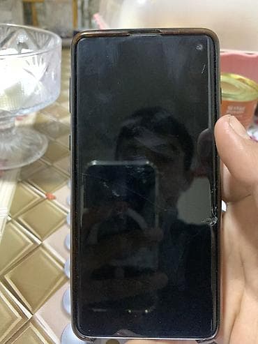 samsung j5 2018: Samsung Galaxy S10, 128 GB, rəng - Qara, Qırıq — 6