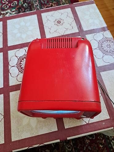 islenmis telvizorlar: Tv 70 manat batereya ve tokla isleyir — 3