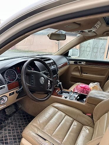 Ehtiyat hissələri: Volkswagen Touareg: 3.2 l | 2006 il Ofrouder/SUV — 8