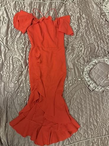 eco silim: Qırmızı ruffle detallı qadın paltarı - Model: Qoltuqaltı nazik — 4