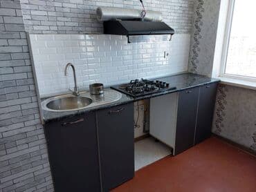 zabratda heyet evleri kiraye: Mənzil kirayə verilir. 1 otaq studio tiplidir. Kombi var. Qaz peçi — 5