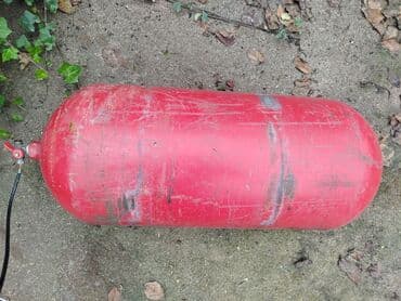 Находки, отдам даром: Salam cng 20 kubluq 
2028 vaxti var 
Qiymet 200 manat — 1