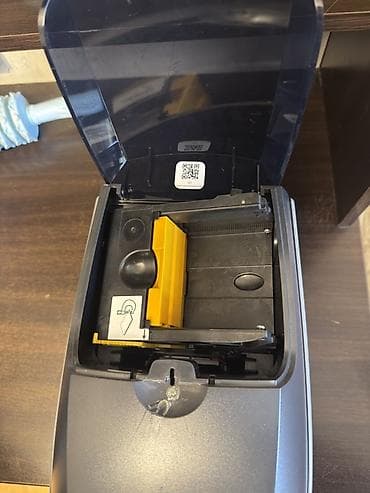 printer sublim: Zebra ZXP Series 1 — plastik kart çap printeri - Kompakt masaüstü — 4