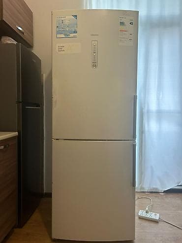 Soyuducu satılır 2 motor siemens model guclu ishleyir, kocle bagli lalafo.az -da Soyuducu satılır 2 motor siemens model guclu ishleyir, kocle bagli