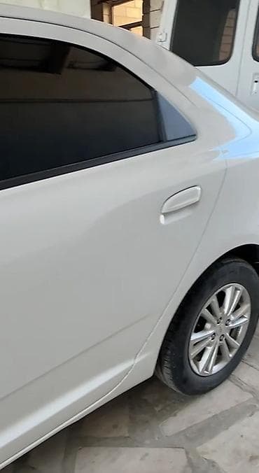 disk 14: Chevrolet Cobalt: 1.5 l | 2024 il 15935 km Sedan — 3