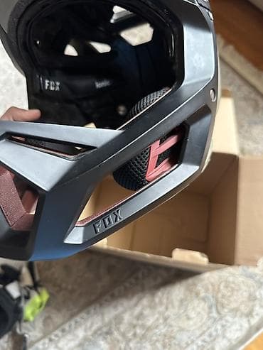 veli: FOX Proframe full-face dağ velosipedi dəbilqəsi 450 azn alinib kaska — 5