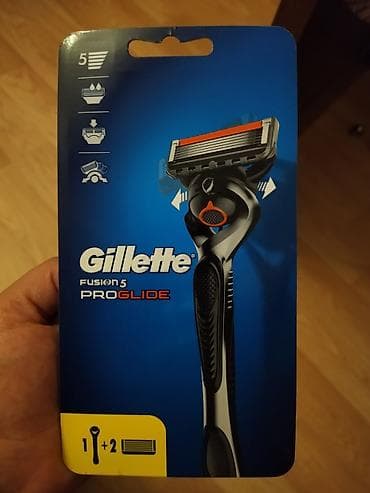 Gillette Fusion 5 Proglide.
Əlavə 1 ədəd ehtiyac ülgücü var