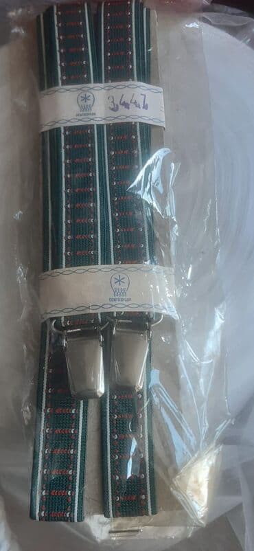 milli ordu forma: Подтяжки со времён СССР. Новые. Yaşıl rəngdə, ağ və qırmızı detalları — 1